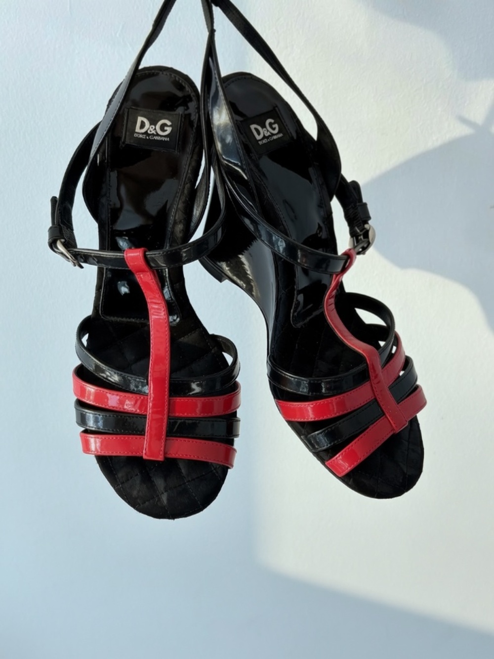 D&G Dolce & Gabbana Y2K Red Black Patent Leather Wedge Sandals US 7.5-8 - Picture 5 of 8